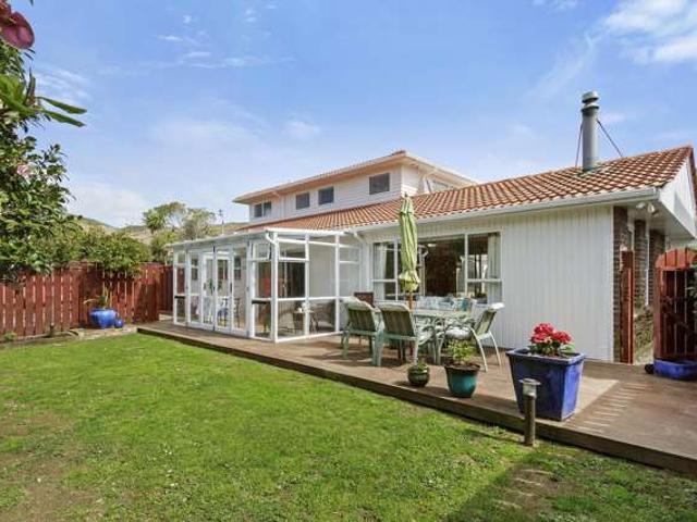House for sale in Linden, Wellington