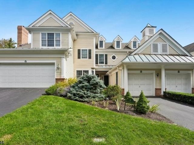 Condo for sale in Far Hills, New Jersey