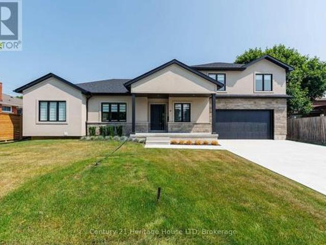 House for sale in Niagara, Ontario