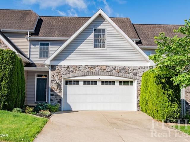 Townhouse for sale in Lycoming, Pennsylvania