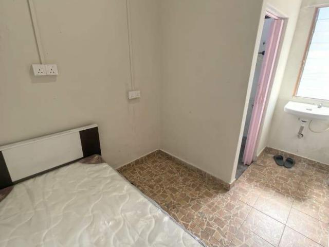 Room for rent in Country Heights Damansara, Kuala Lumpur