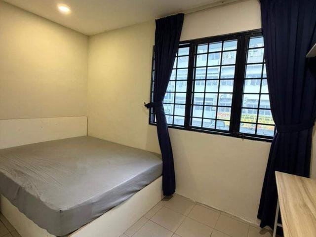 Room for rent in Country Heights Damansara, Kuala Lumpur