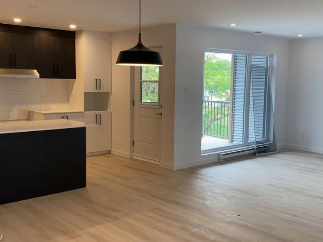 Apartment for rent in Montréal-est, Quebec