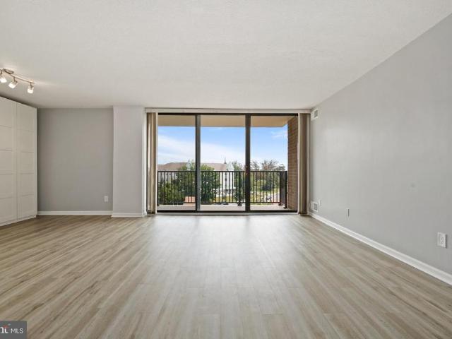 Condo for sale in Rockville, Maryland