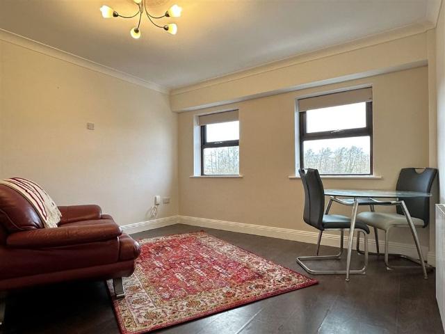 Apartment to rent in Gaillimh, Connacht