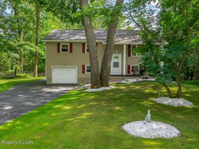 House for sale in Kinzers, Pennsylvania