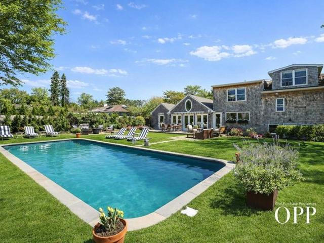 House for sale in Centereach, New York