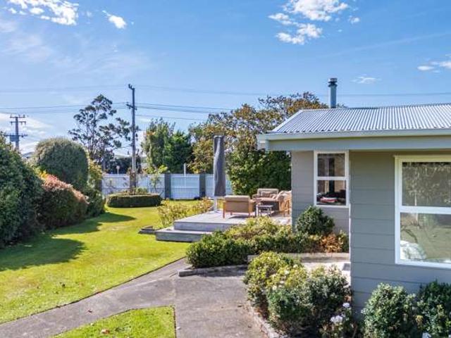 House for sale in Cape Palliser, Wellington