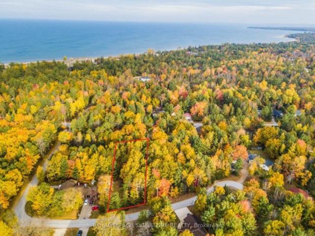 Land for sale in Wasaga Beach, Ontario