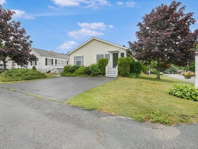 House for sale in Tiverton, Rhode Island
