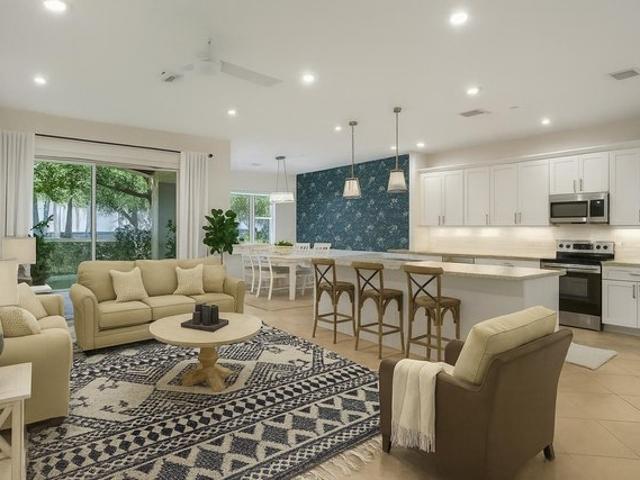 Townhouse for sale in Boynton Beach, Florida