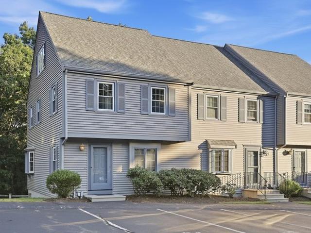 Condo for sale in Maynard, Middlesex County