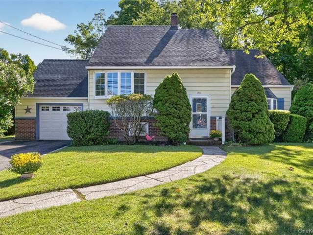 House for sale in Huntington, New York