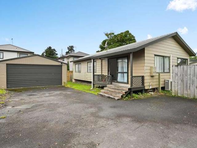 House for sale in Bader, Hamilton City