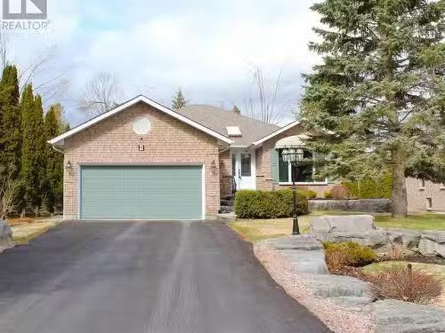 House for sale in Kawartha Lakes, Ontario