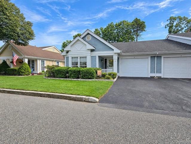 Condo for sale in Ridge, Town of Brookhaven
