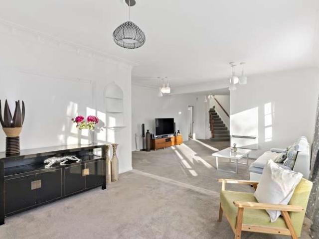 House for sale in Days Bay, Wellington