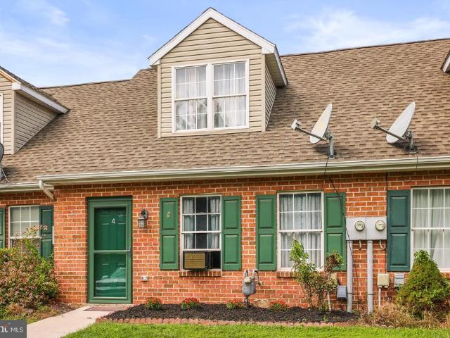 Condo for sale in New Oxford, Adams County