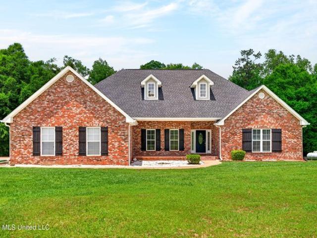 House for sale in Carriere, Mississippi