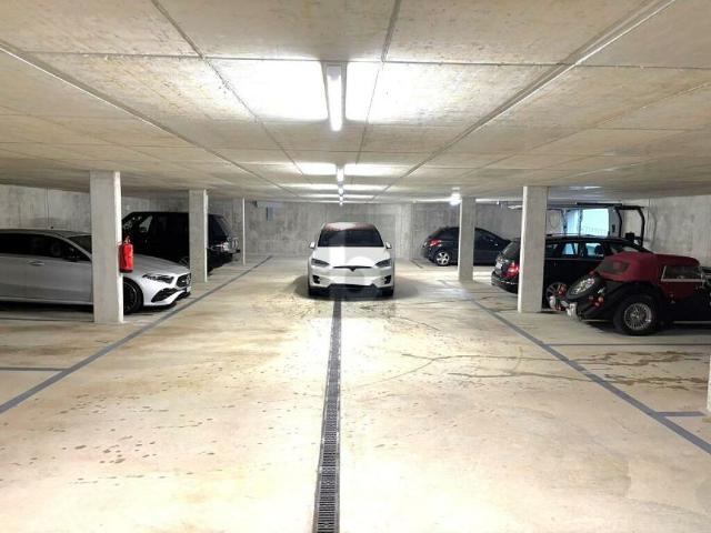Garage kaufen in Romainmôtier, Waadt