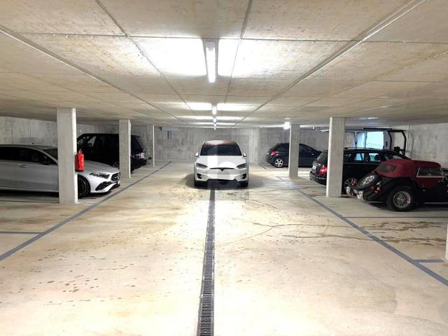 Garage kaufen in Romainmôtier, Waadt