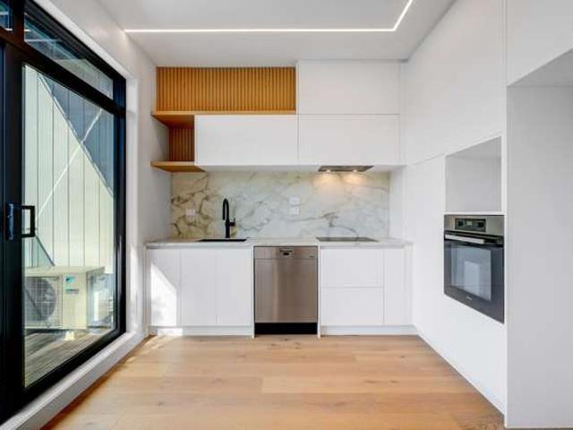 Townhouse for sale in Balmoral