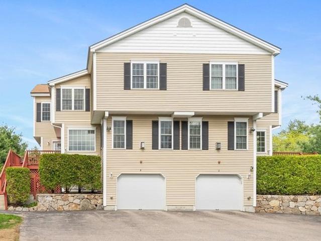 Condo for sale in Hopkinton, Massachusetts