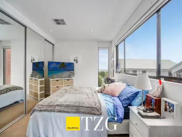 House for rent in Little Bay