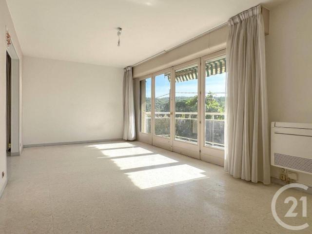 Appartement location à Beaurecueil, Bouches-du-Rhône
