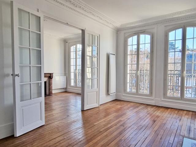 Appartement location à France métropolitaine, Saint-cloud