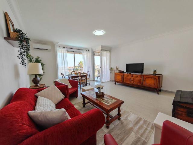Appartement location à Saint-Laurent-du-Var, Alpes-Maritimes