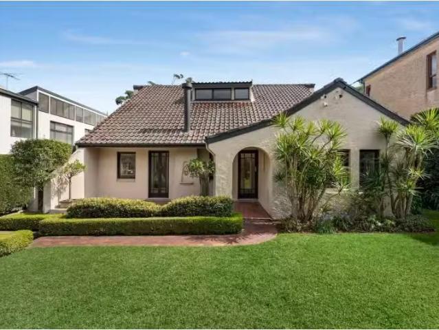 House for rent in Lower North Shore, Sydney