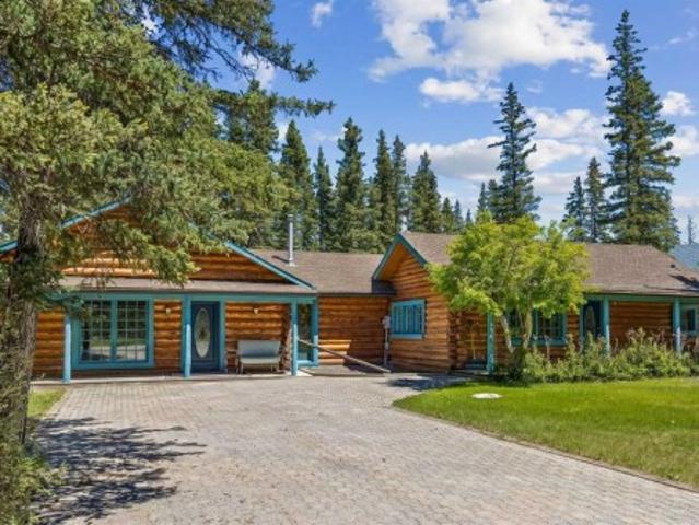 House for sale in Bragg Creek, Alberta