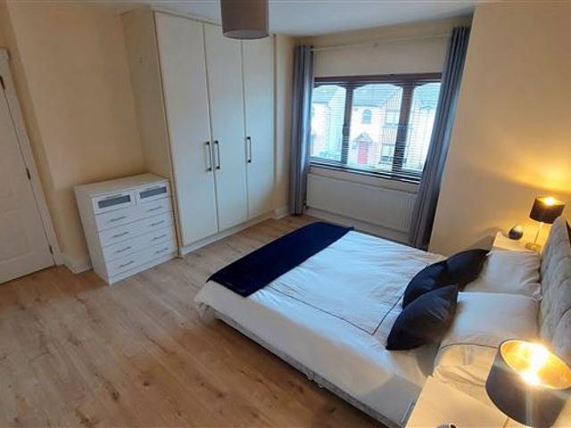 Semi Detached House for sale in Ferrybank