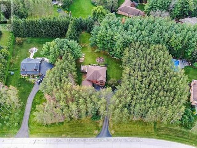 House for sale in Erin, Southwestern Ontario