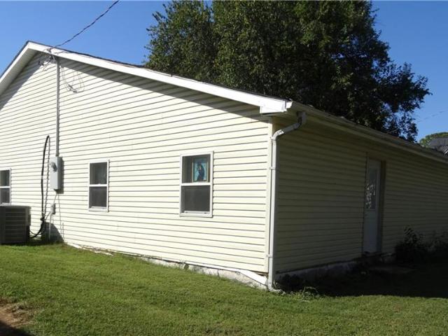 House for sale in Butler, Bates County