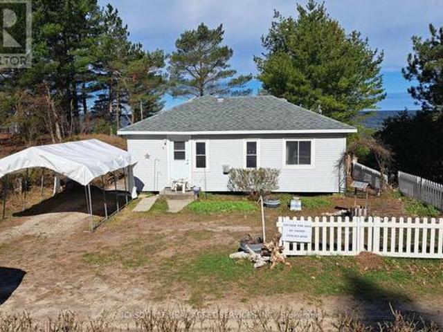 House for sale in Tiny, Ontario