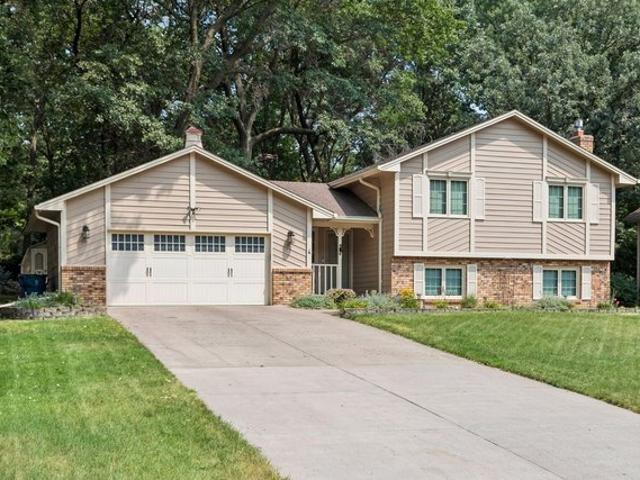 House for sale in Circle Pines, Minnesota