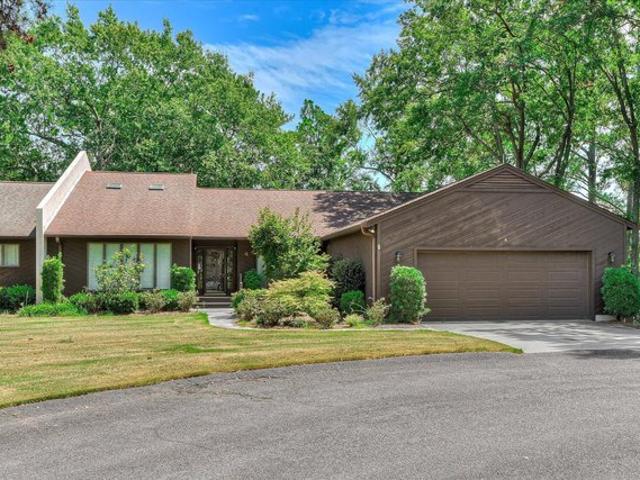 Townhouse for sale in Aiken, South Carolina