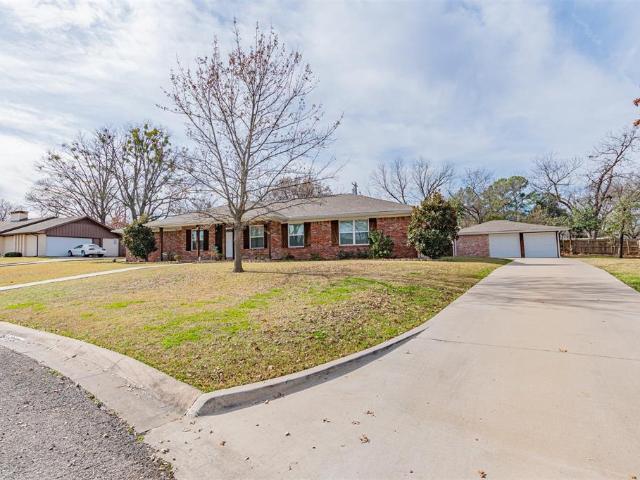 House for sale in Hunt, Texas