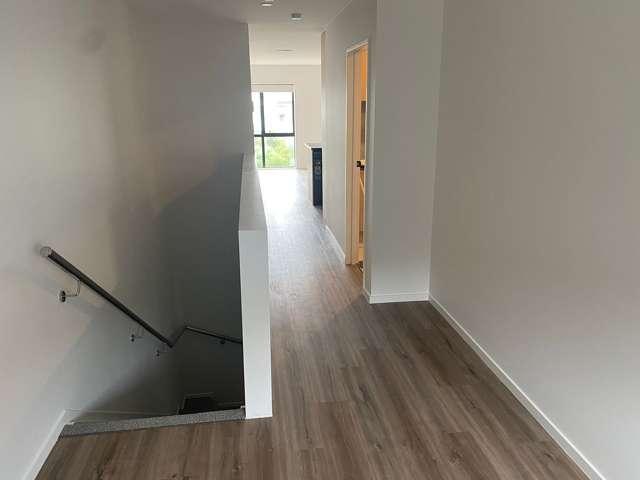 House for rent in Howick, Oroua County