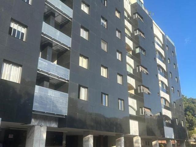 Apartamento venda em Região Geográfica Imediata do Distrito Federal, Região Integrada de Desenvolvimento do Distrito Federal e Entorno