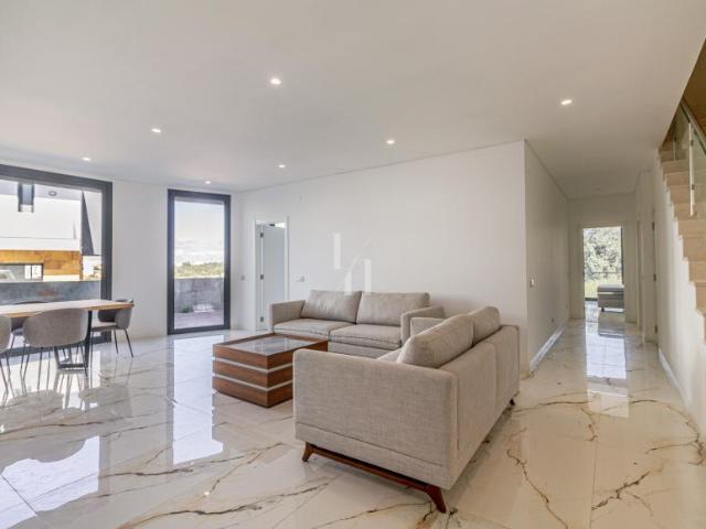 Casa venda em Albufeira e Olhos de Água, Albufeira