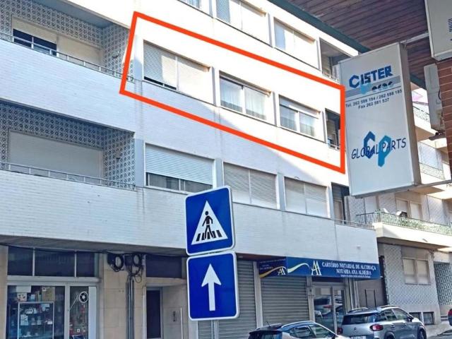 Apartamento venda em Alcobaça, Leiria