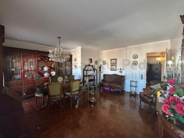 Apartamento venda em Almada, Setúbal