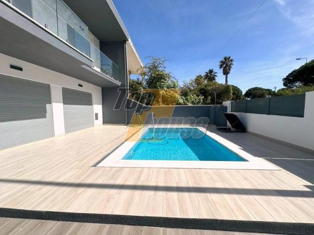 Casa venda em Almada, Setúbal