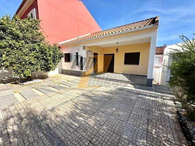 Casa alugar em Almada, Cova da Piedade, Pragal e Cacilhas, Almada