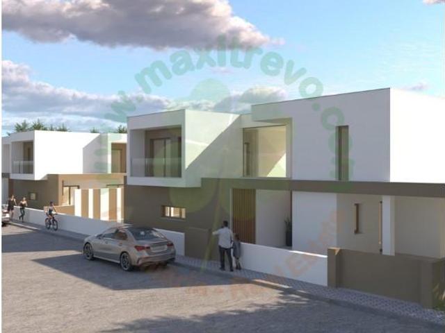 Casa venda em Almada, Setúbal