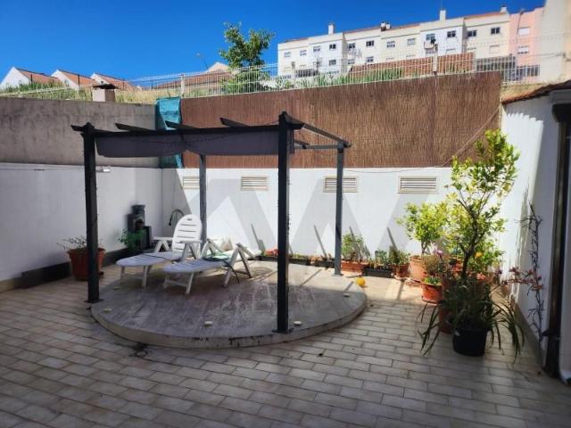 Apartamento venda em Encosta do Sol, Amadora