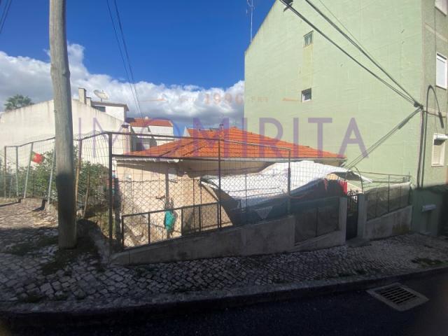 Casa venda em Amadora